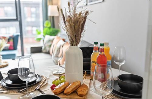 Bordesley Appartement | Tropical Suite - 2 Bed 2 Bath City Centre Netflix Games - Exclusive Weekly and Monthly DEALS - Raozee Homes