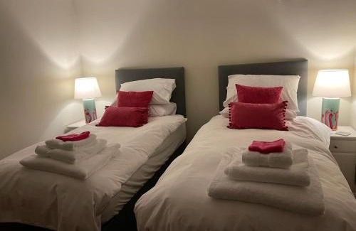 Laverton Hôtel | Trouble House