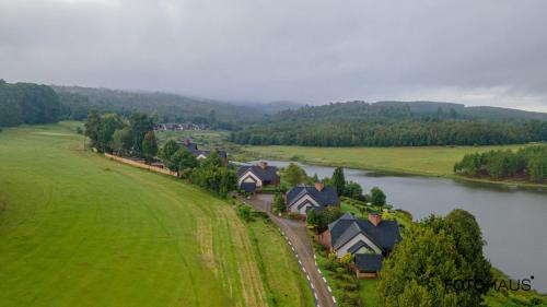 Nyanga Station Balnéaire | Troutbeck Resort