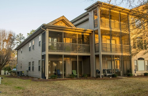 Pawleys Island Copropriété | True Blue 2bed 2 bath or 3 bed 3 bath at same price. Renovated