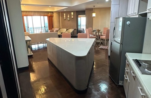 North Pattaya Copropriété | True escape! Private beach, Spacious pool, panoramic SeaView from Balconies, 3BR