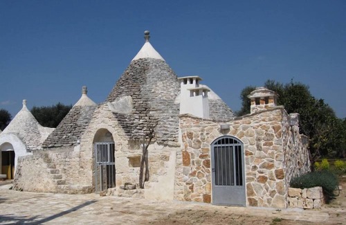 Ceglie Messapica Maison | Trullo Casedd, for Vs. Vacation CIN: IT074003C200103864