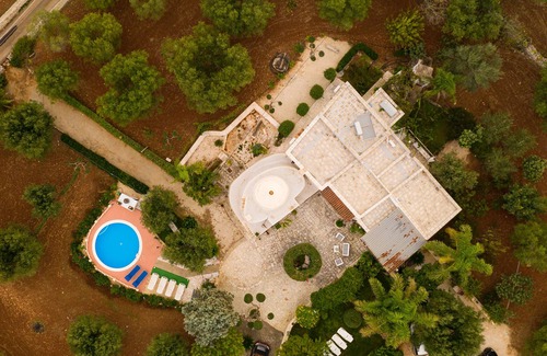 Carovigno Villa | TRULLO EN POUILLES AVEC PISCINE PRIVÉE, ANIMAUX ADMIS