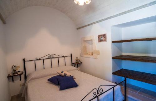 Fasano Maison | Trullo Mont Bell con giardino e piscina privata