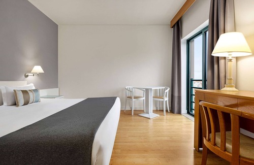 Palhais Hôtel | TRYP by Wyndham Montijo Parque Hotel