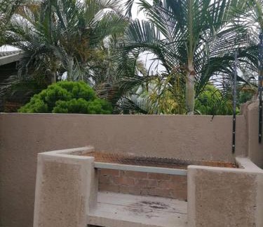 Mkhuhlu Appartement | Tshamani self catering