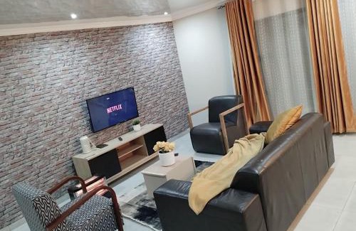 Secunda Maison | Tshepang Apartments Secunda