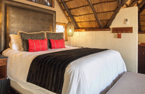 Pilanesberg National Park Cabine | Tshukudu Bush Lodge