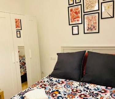 Capuchinos Appartement | Tu alojamiento a un paso del centro by MO