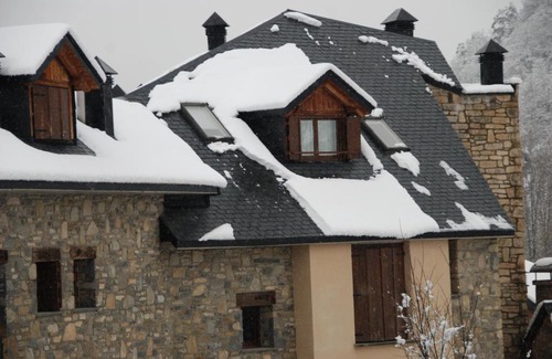 Escarrilla Appartement | TU APARTAMENTO EN FORMIGAL-PANTICOSA SALLENT-Escarrilla