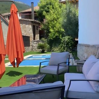 Piedralaves Chalet De Ski | Tu Capricho