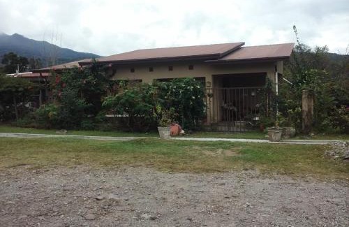 Brisas de Alto Boquete Chalet De Ski | Tu casa Menus de Boquete te espera
