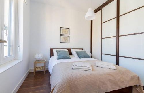 Barrio de La Latina Appartement | Tu hogar en La Latina en Calle Tabernillas by Batuecas