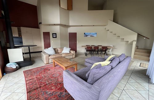 Whangamata Maison | Tuck Beach Life Whangamata