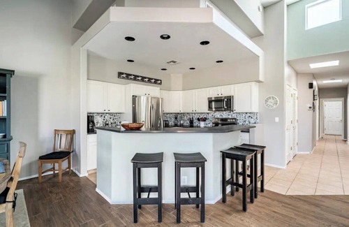 Casas Adobes Maison | Retraite de golf de Tucson - vue sur les montagnes de Catalina, accès facile aux pistes cyclables