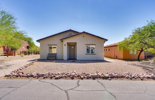 Tucson Estates Maison | Tucson Vacation Rental with Community Pool!