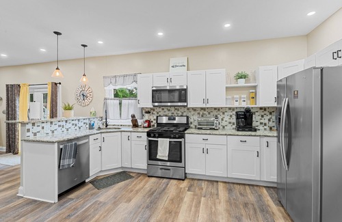 East Lansdowne Maison | Tudor Place