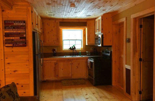 Oswego County Cabine | Tug Hill Cabin - Redfield NY - Motoneige, VTT, pêche au saumon, détente