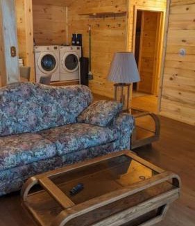South Rutland Maison | Tug Hill Fisherman's Paradise Rural and Quiet - Upstairs