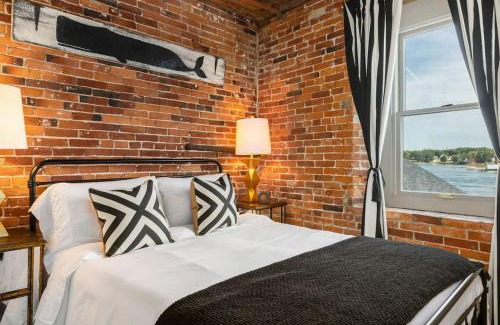 Portsmouth Appartement | Tugboat Vista 2 Bedroom Downtown Portsmouth