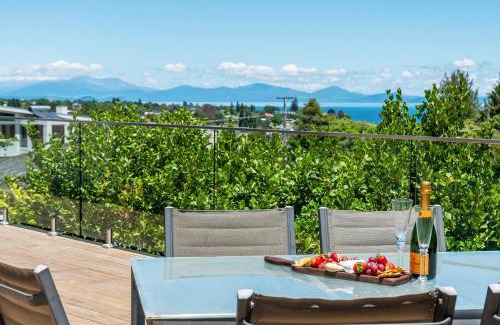 Waipahihi Maison | Tui Lookout - Spa Pool & Lake Views