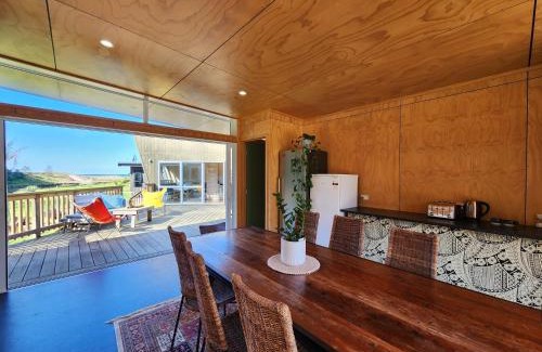 Hot Water Beach Maison | Tui Nature Retreat