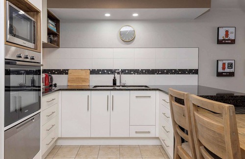Taupo Appartement | Tui Unit - So close to the lake +Pool