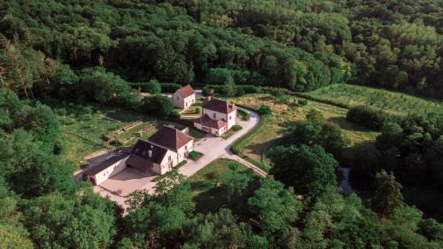 Villeneuve-sur-Yonne Maison | Tuilerie de Talouan Maison de maître 4 étoiles écologique et tout confort