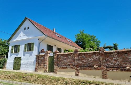 Palkonya Villa | Tulipános Palkonya