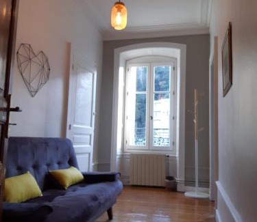 Tulle Appartement | Tulle Centre : grand et bel appartement