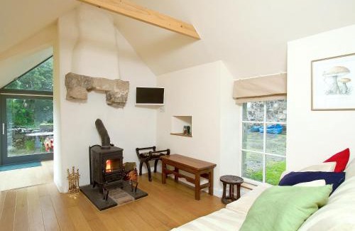 Kinross Maison | Tullibole Castle Longhouse