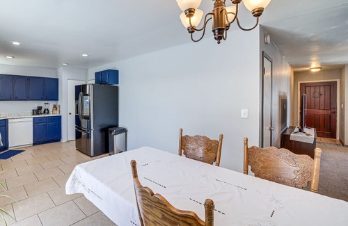 Tulsa Maison | Tulsa Vacation Rental w/Yard: 12 Mi to Downtown