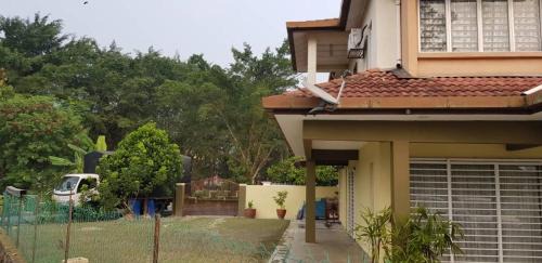 Rawang Maison | Tun Perak Homestay