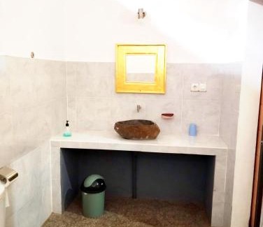 Anturan Maison | Tunjung guest house lovina beach