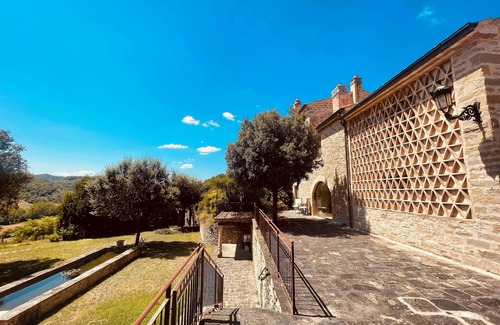 Montone Maison | Turabuco Country House.La your oasis of peace surrounded by greenery.