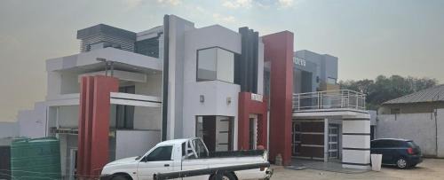 Polokwane Maison | TURFLOOP guest house
