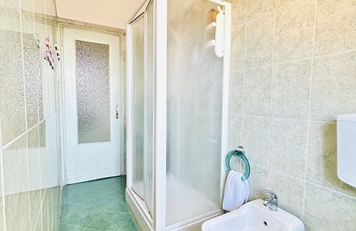 Mirafiori Sud Appartement | Turin - Apartment 5 min from the Piazza Bengasi Metro