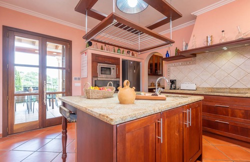Mancor de la Vall Villa | TURIXANT DALT - Villa with private pool in Mancor De La Vall. Free WiFi