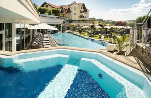 Roehrnbach Maison | TOWER SUITE - Hôtel Jagdhof GmbH