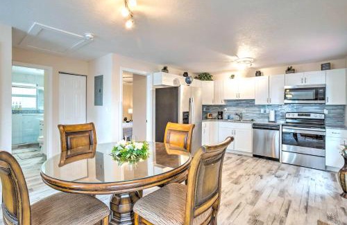 Riviera Beach Appartement | Turquoise Escape about 1 Mi to Sailfish Marina!