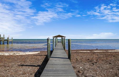 Layton Maison | Turtle Beach Retreat