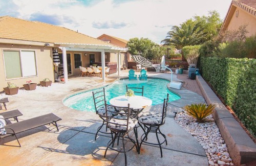 Mesquite Maison | Turtle Cove by J and Amy