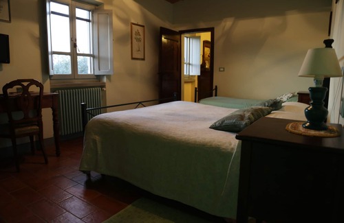 Anghiari Autre | Tuscan farmhouse in beautiful hill with park and private pool, 2 TRIPLE ROOMS