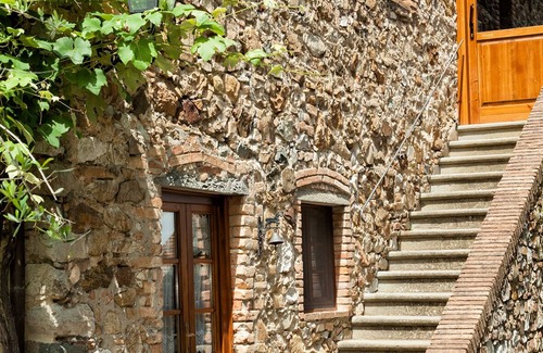 Chianni Appartement | Vie toscane, vue panoramique, parc, piscine, détente, randonnée, vélo