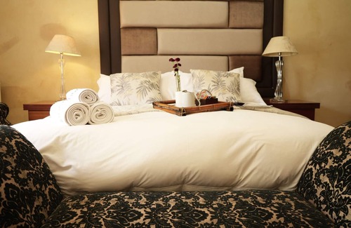 Flora Park Cabine | Tuscan Lodge Polokwane