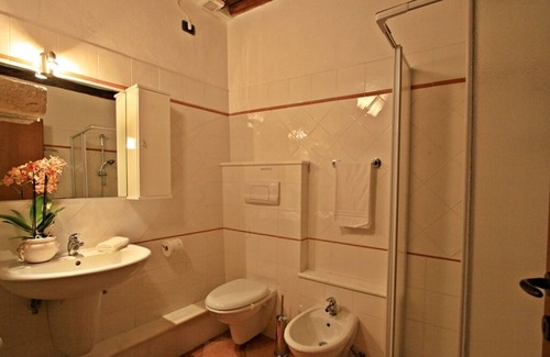 Montecastelli Maison | Tuscan palace for large groups w/private pool, jacuzzi & BBQ