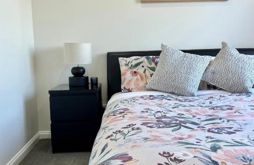 Myrtleford Appartement | Tuscan Villa in Myrtleford