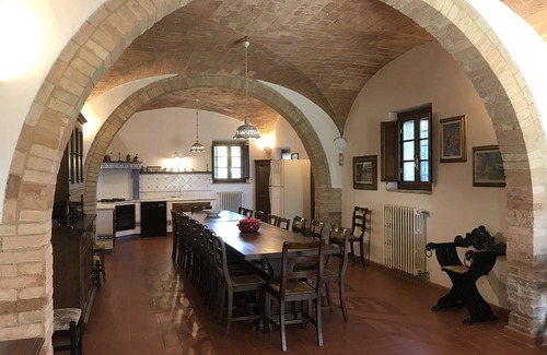 Chianni Villa | TUSCANI VILLA UP TO 20 PEOPLE