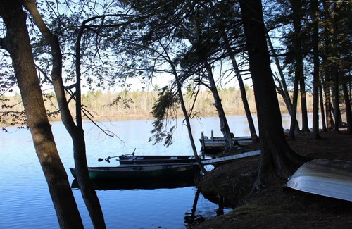 South Hampton Autre | Tuxbury Pond Camping Resort Tiny House Emerson