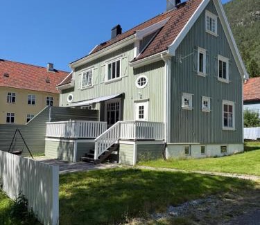 Rjukan Appartement | Tveito Allé 7B